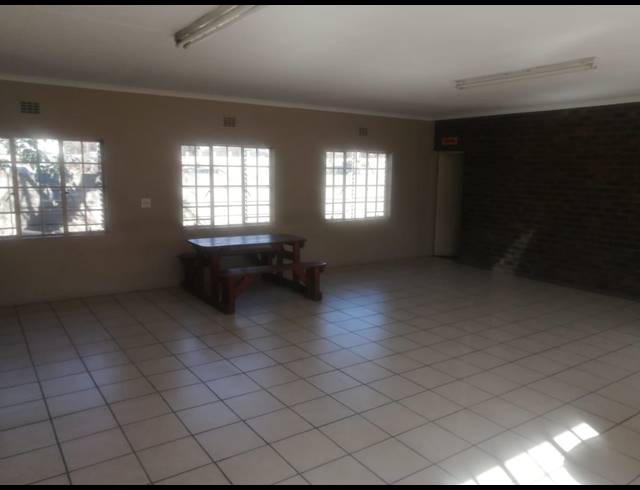 2,474M² WAREHOUSE FOR SALE IN NEW ERA
